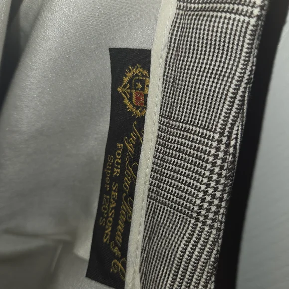 Brooks Brothers Gray Check Pencil Skirt - Picture 2 of 4